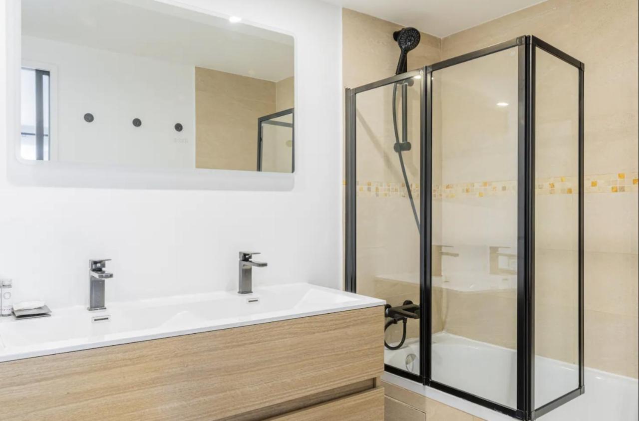 Superb In The Heart Of The 2nd District Of 8p3b Appartement